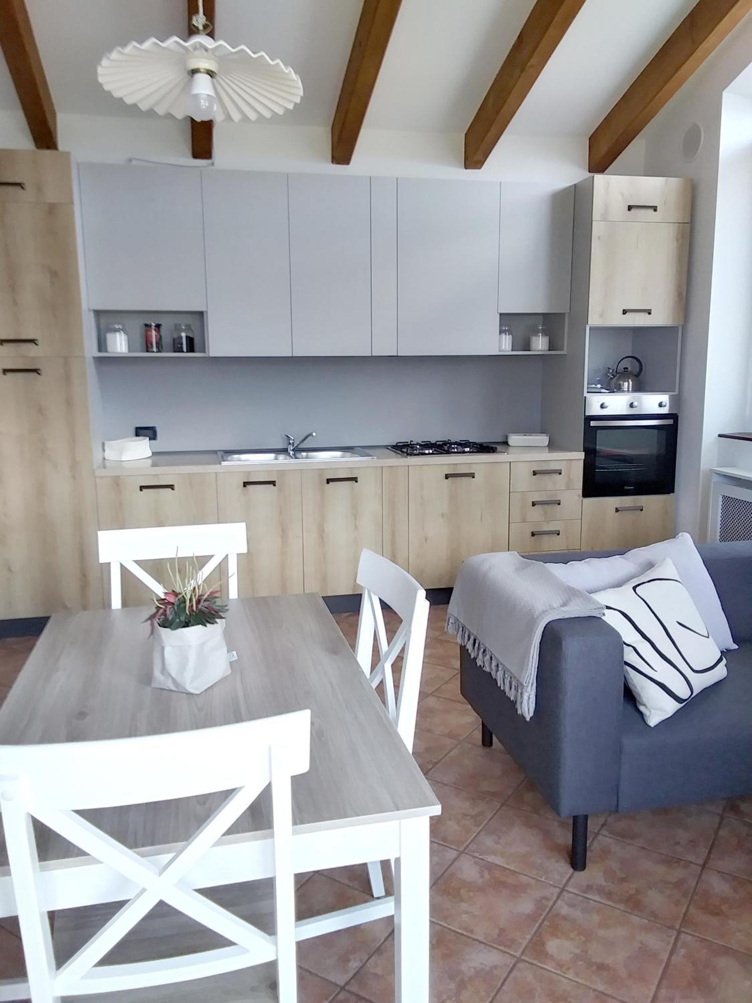La Casa Di Athos Lägenhet Tenna Exteriör bild